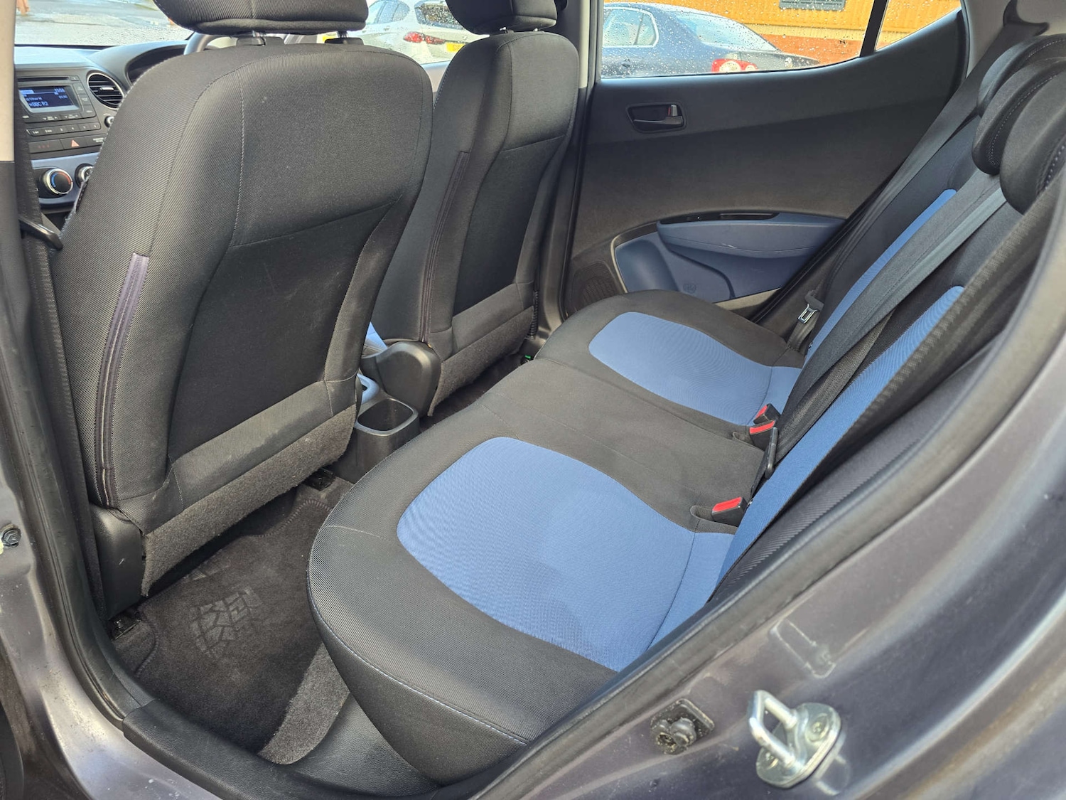 Used Hyundai i10 2015 for sale - 77621844: Photo 20