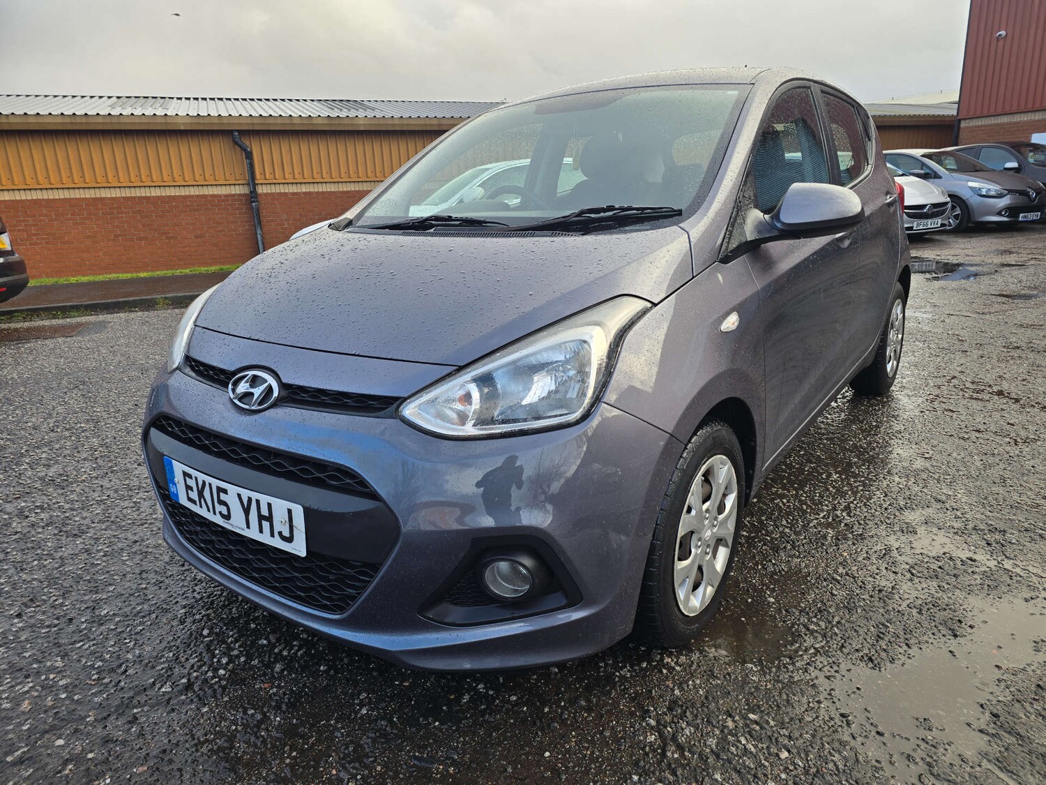 Used Hyundai i10 2015 for sale - 77621844: Photo 24