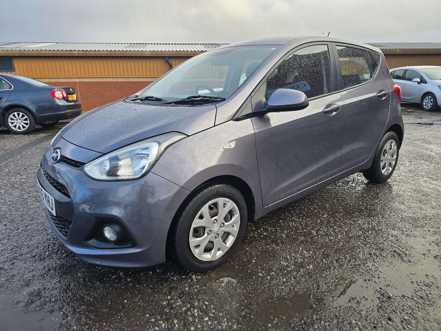 Used Hyundai i10 2015 for sale - 77621844: Photo 3