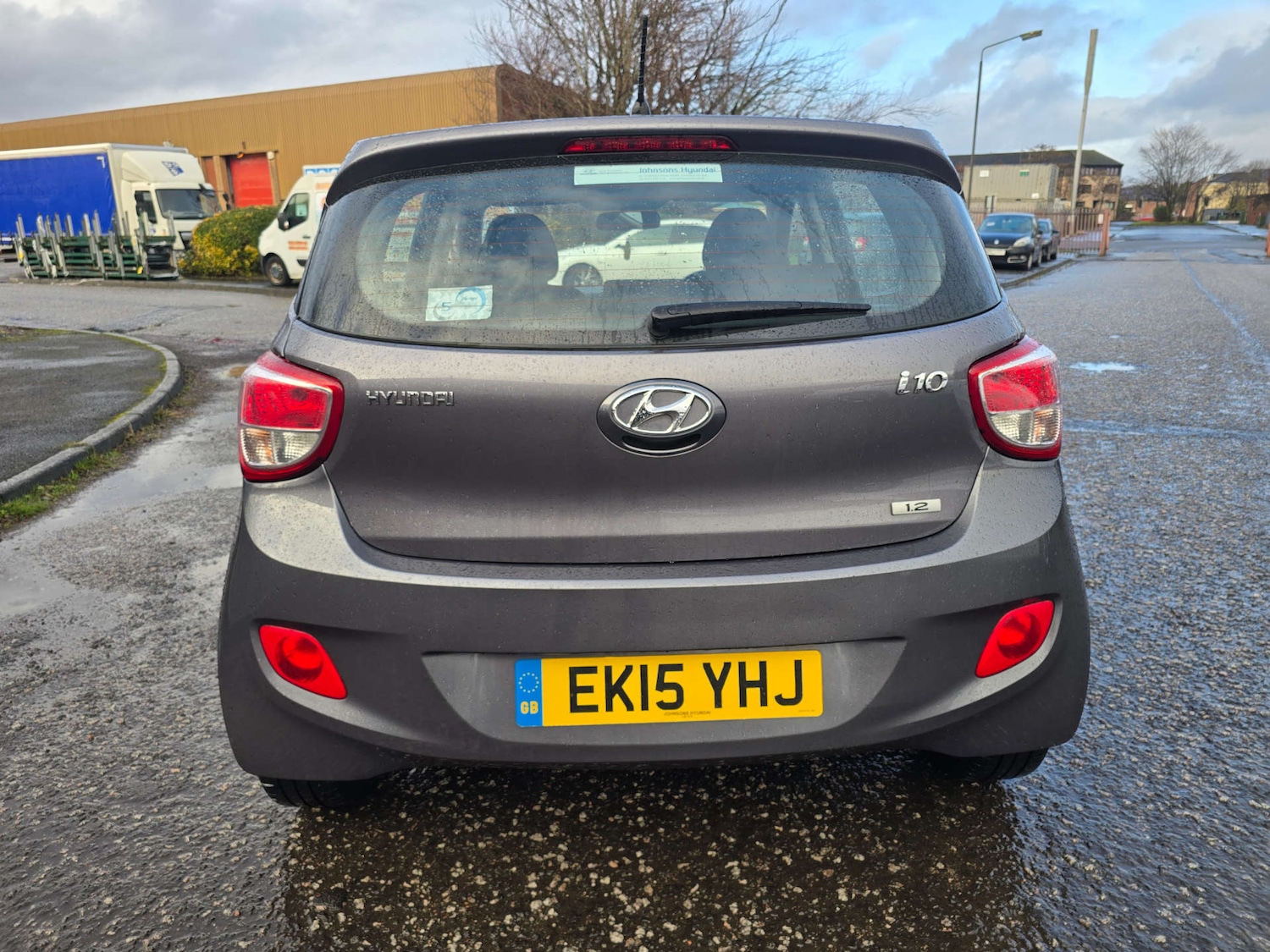 Used Hyundai i10 2015 for sale - 77621844: Photo 9
