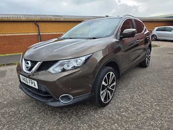 Used Nissan Qashqai 2016 for sale - 78757184: Photo