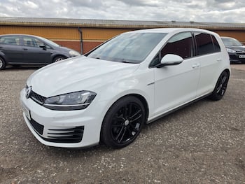Used Volkswagen Golf 2016 for sale - 79631611: Photo