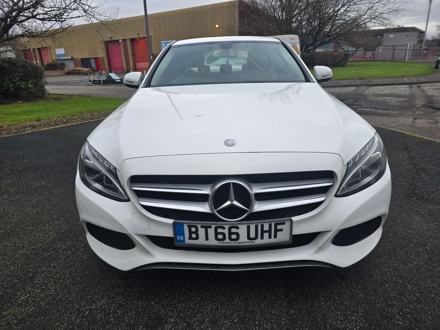 Used Mercedes-Benz C Class 2016 for sale - 77893498: Photo 2