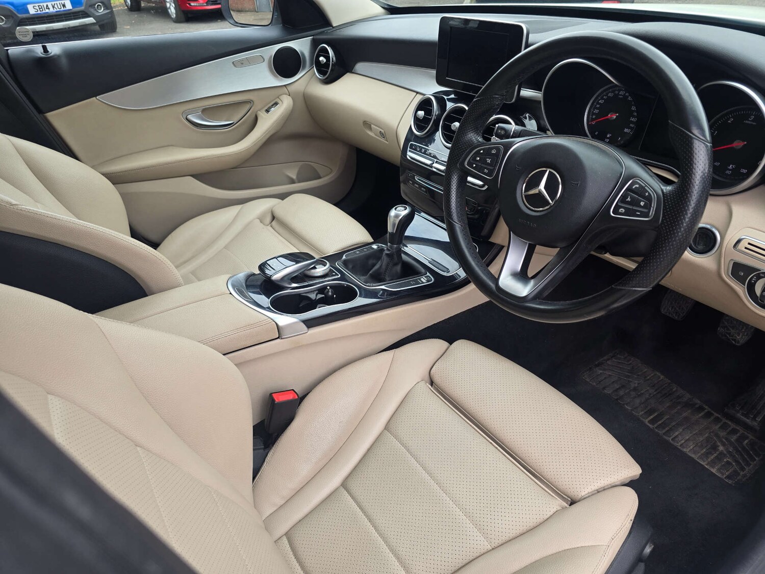 Used Mercedes-Benz C Class 2016 for sale - 77893498: Photo 48