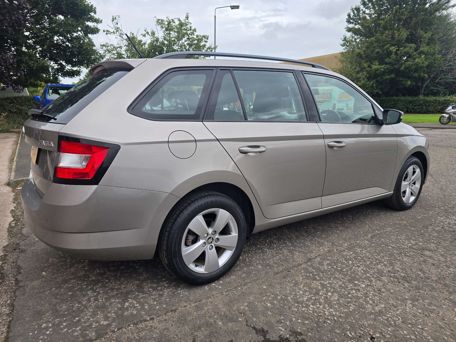 Vehicle 5