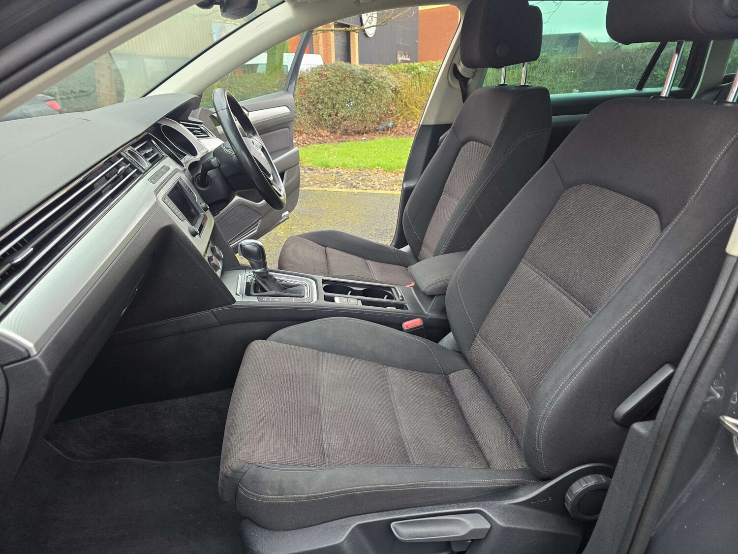 Used Volkswagen Passat 2017 for sale - 77850646: Photo 14