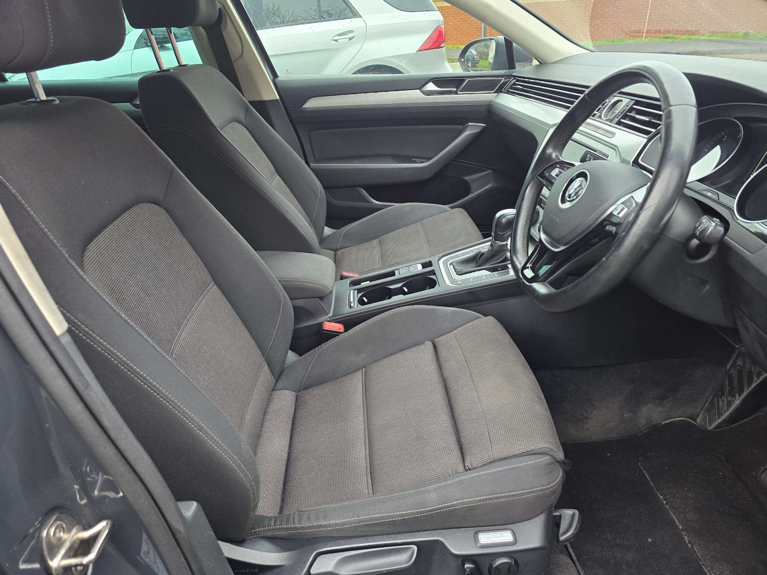 Used Volkswagen Passat 2017 for sale - 77850646: Photo 46