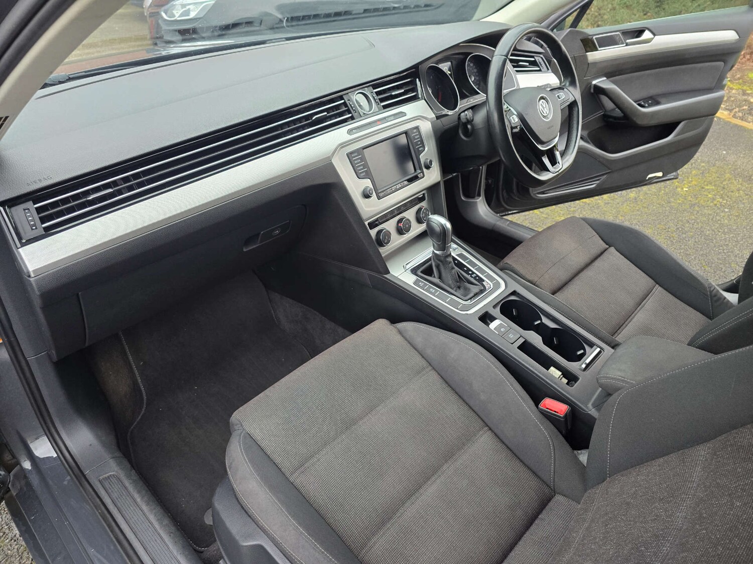 Used Volkswagen Passat 2017 for sale - 77850646: Photo 51