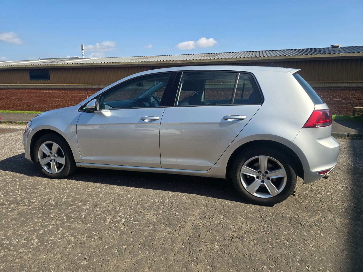 Vehicle 28