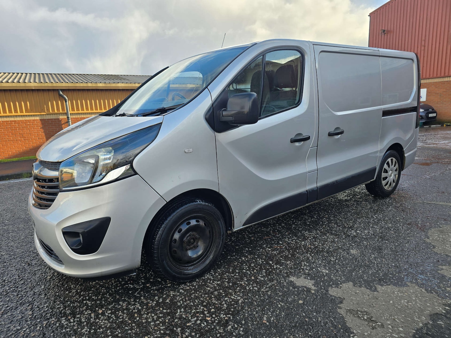 Used Vauxhall Vivaro 2019 for sale - 77891343: Photo 4