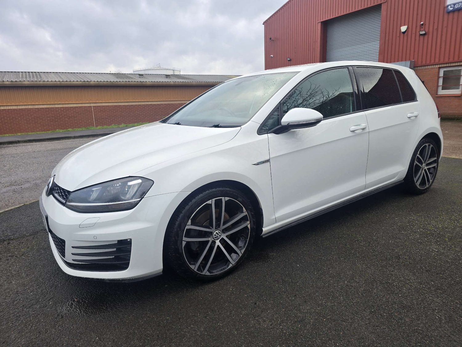 Used Volkswagen Golf 2016 for sale - 77319045: Photo 26