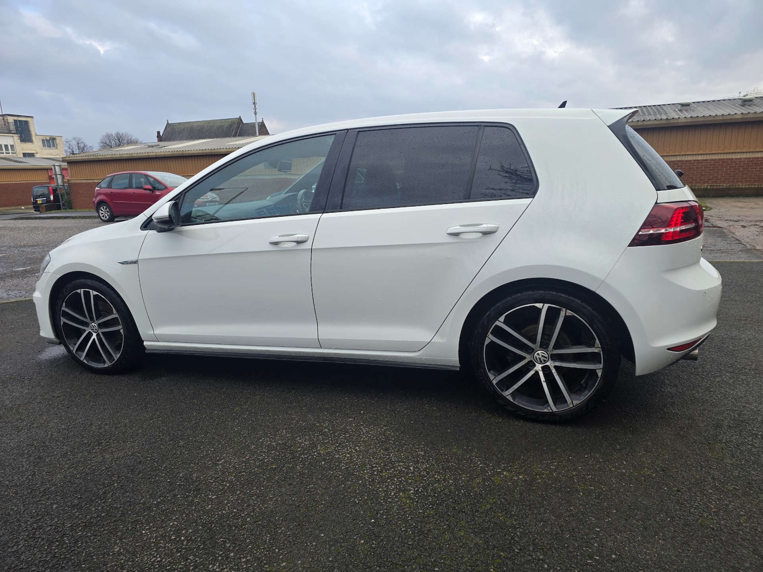 Used Volkswagen Golf 2016 for sale - 77319045: Photo 30