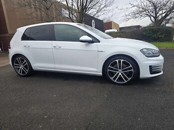 Used Volkswagen Golf 2016 for sale - 77319045: Photo