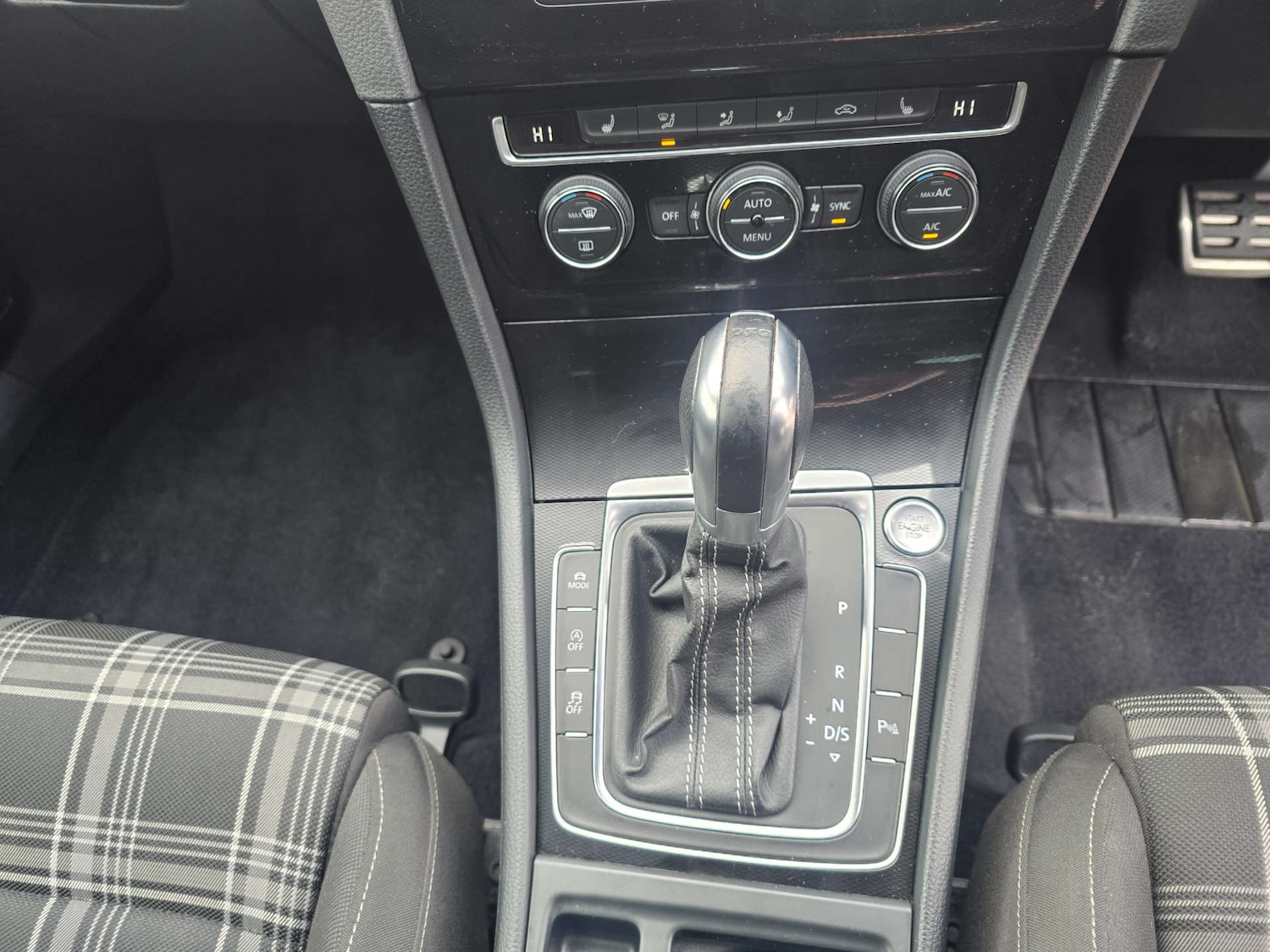 Used Volkswagen Golf 2016 for sale - 77319045: Photo 50