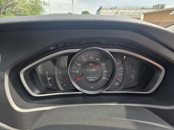 Used Volvo V40 2013 for sale - 75470109: Photo 19