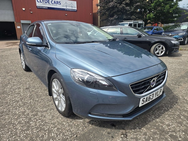 Used Volvo V40 2013 for sale - 75470109: Photo 22