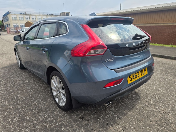 Used Volvo V40 2013 for sale - 75470109: Photo 31