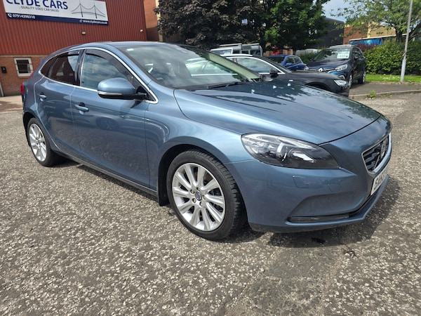 Used Volvo V40 2013 for sale - 75470109: Photo 42