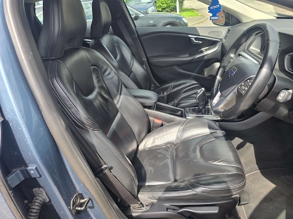 Used Volvo V40 2013 for sale - 75470109: Photo 44
