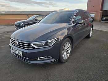 Used Volkswagen Passat 2017 for sale - 77693753: Photo