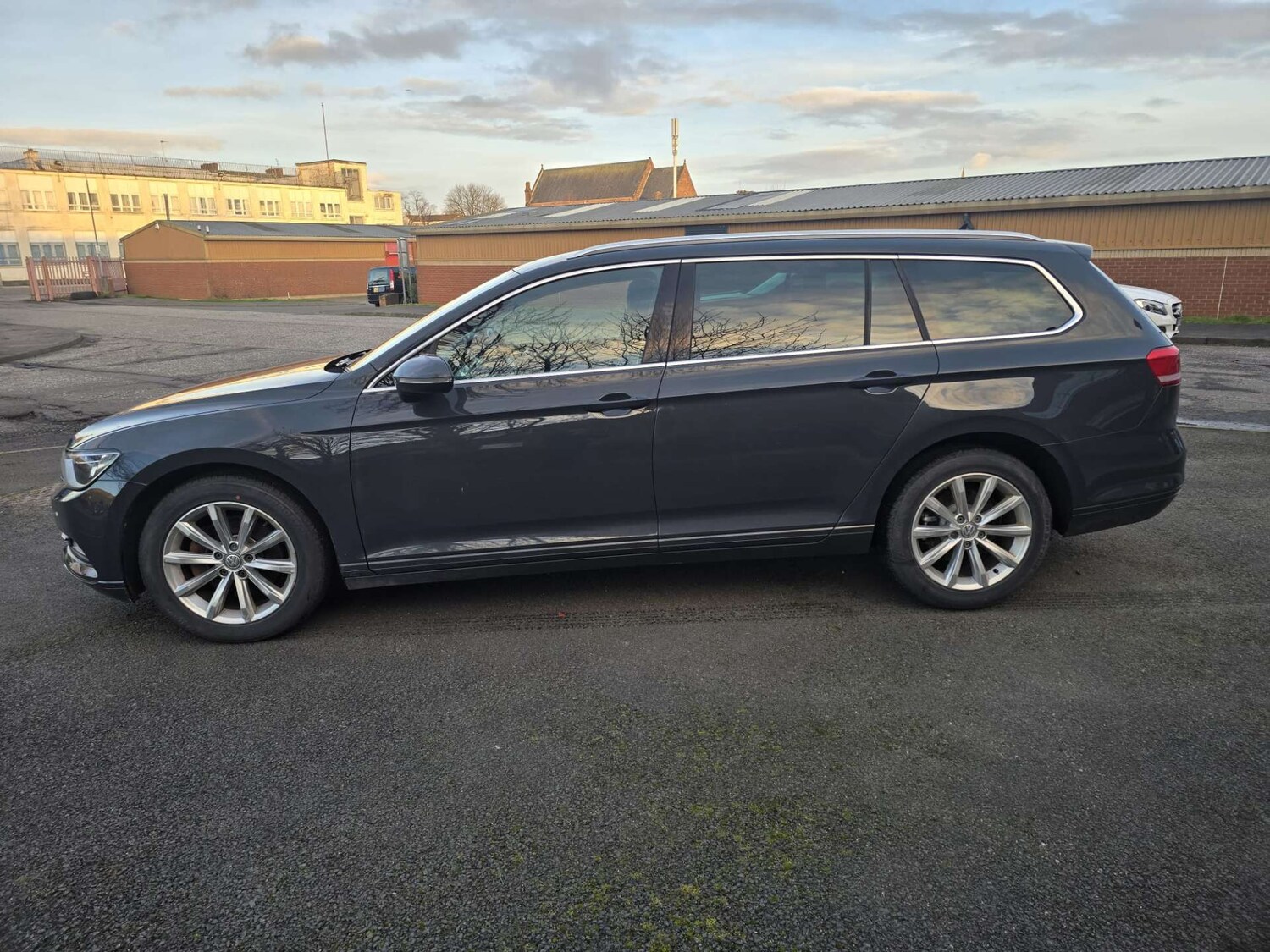 Used Volkswagen Passat 2017 for sale - 77693753: Photo 56