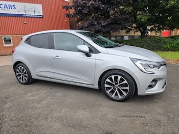 Used Renault Clio 2020 for sale - 79357074: Photo