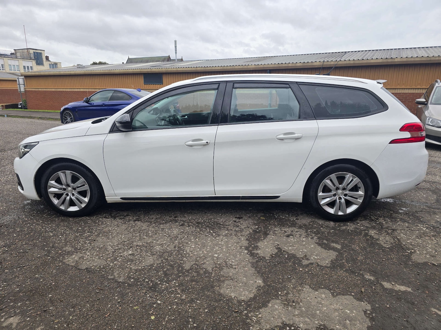 Vehicle 28