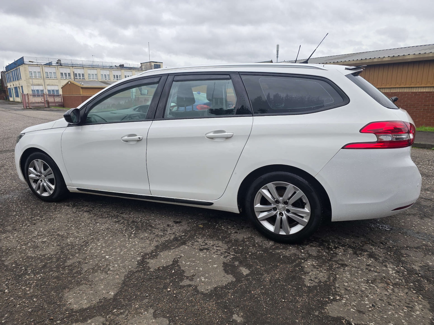 Vehicle 29