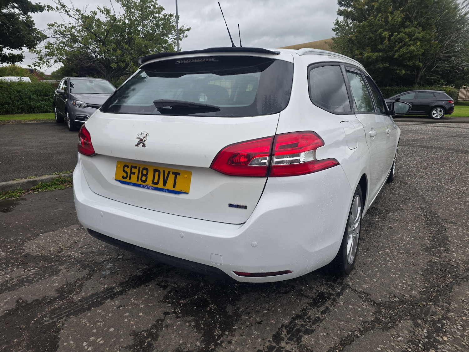 Vehicle 33
