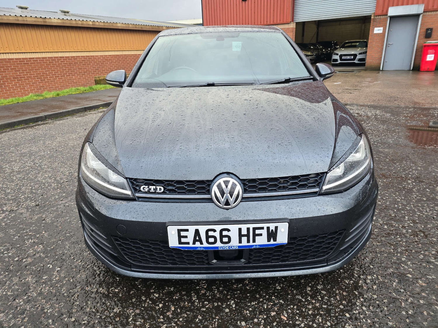 Used Volkswagen Golf 2016 for sale - 77394901: Photo 2