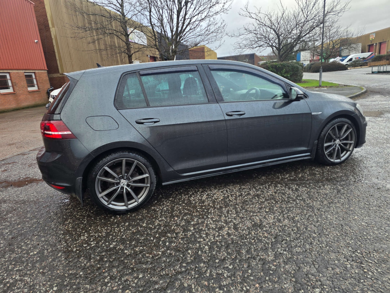 Used Volkswagen Golf 2016 for sale - 77394901: Photo 35