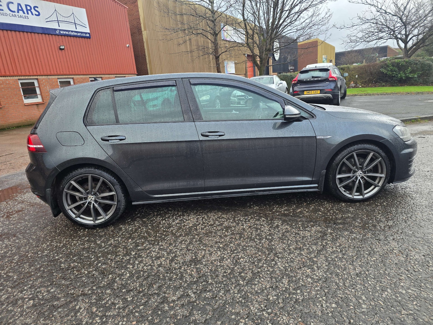 Used Volkswagen Golf 2016 for sale - 77394901: Photo 36