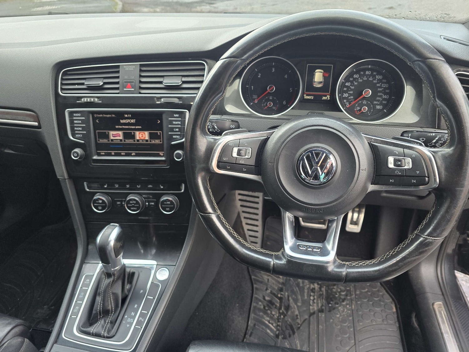 Used Volkswagen Golf 2016 for sale - 77394901: Photo 43