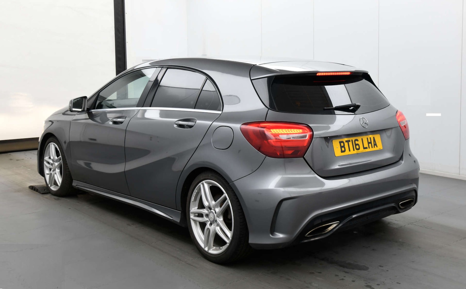 Used Mercedes-Benz A-Class 2016 for sale - 77394899: Photo 3