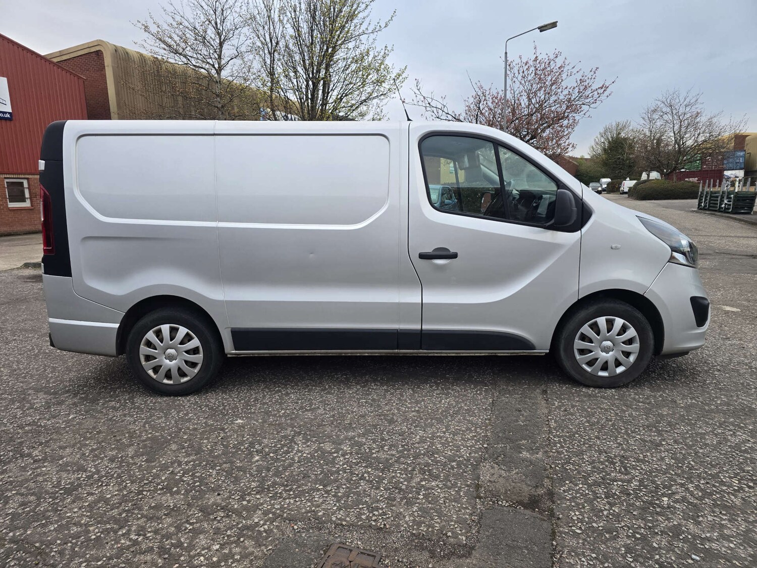 Used Vauxhall Vivaro 2019 for sale - 78223432: Photo 4