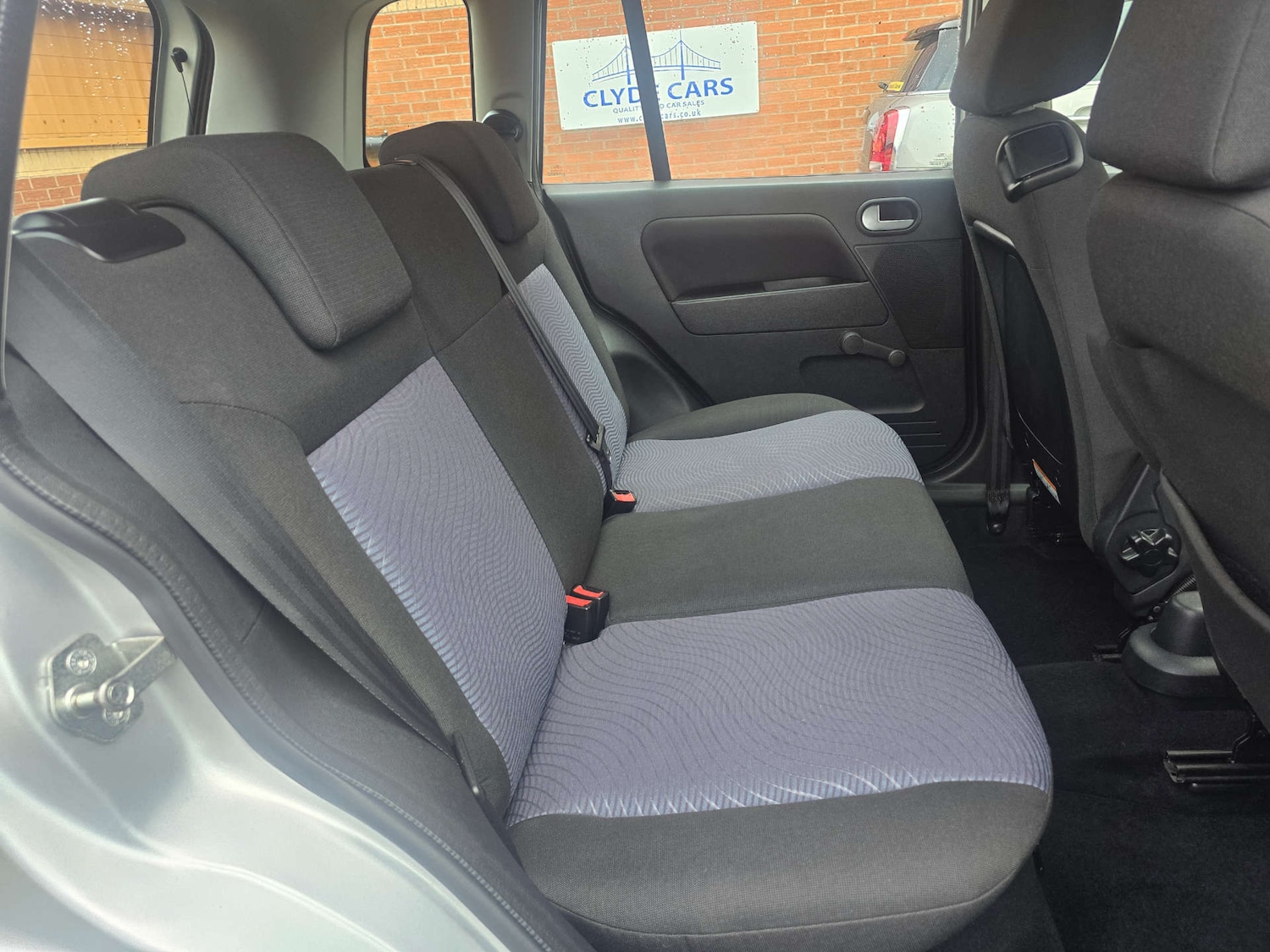 Used Ford Fusion 2010 for sale - 76519223: Photo 18