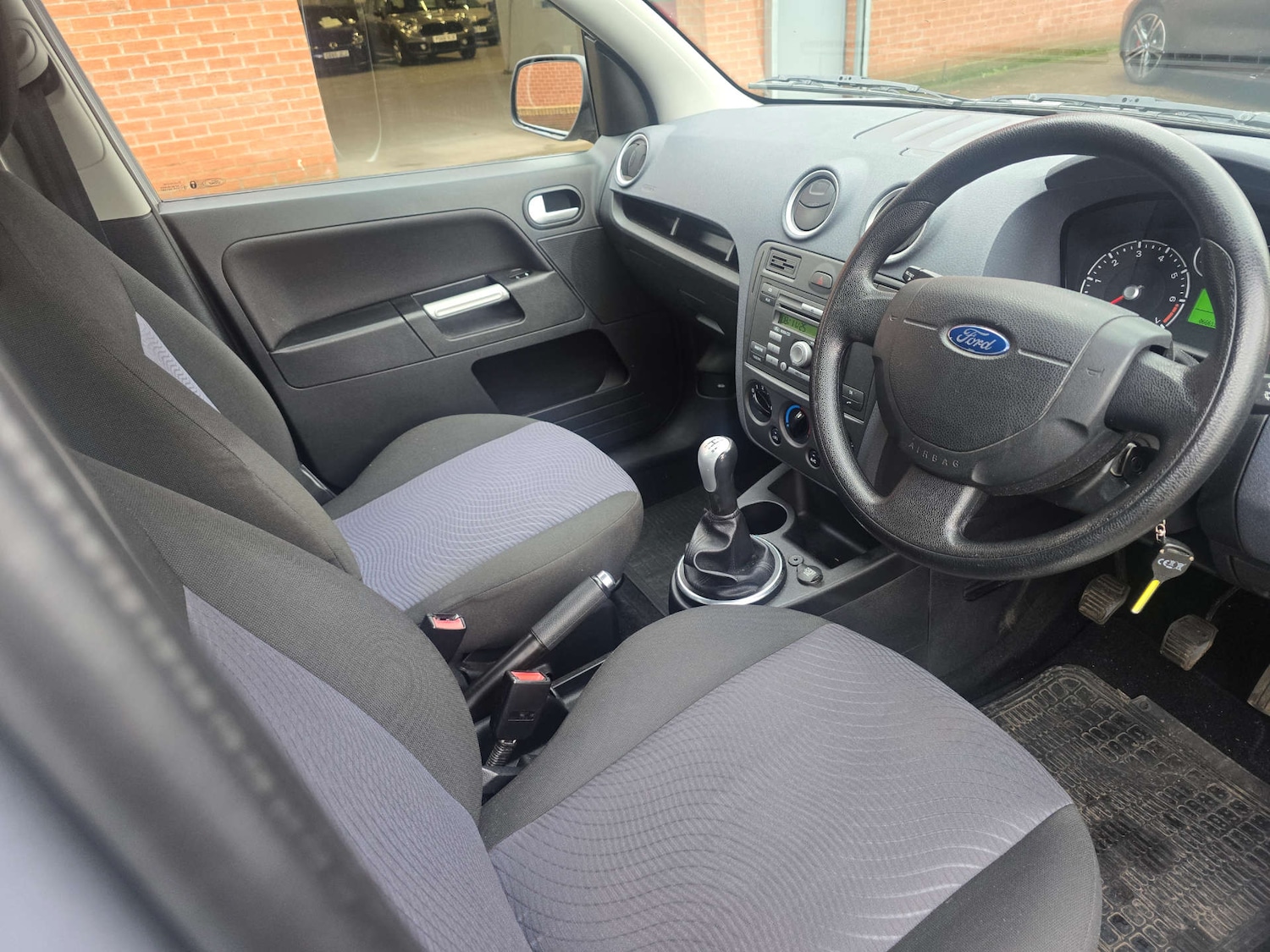 Used Ford Fusion 2010 for sale - 76519223: Photo 45