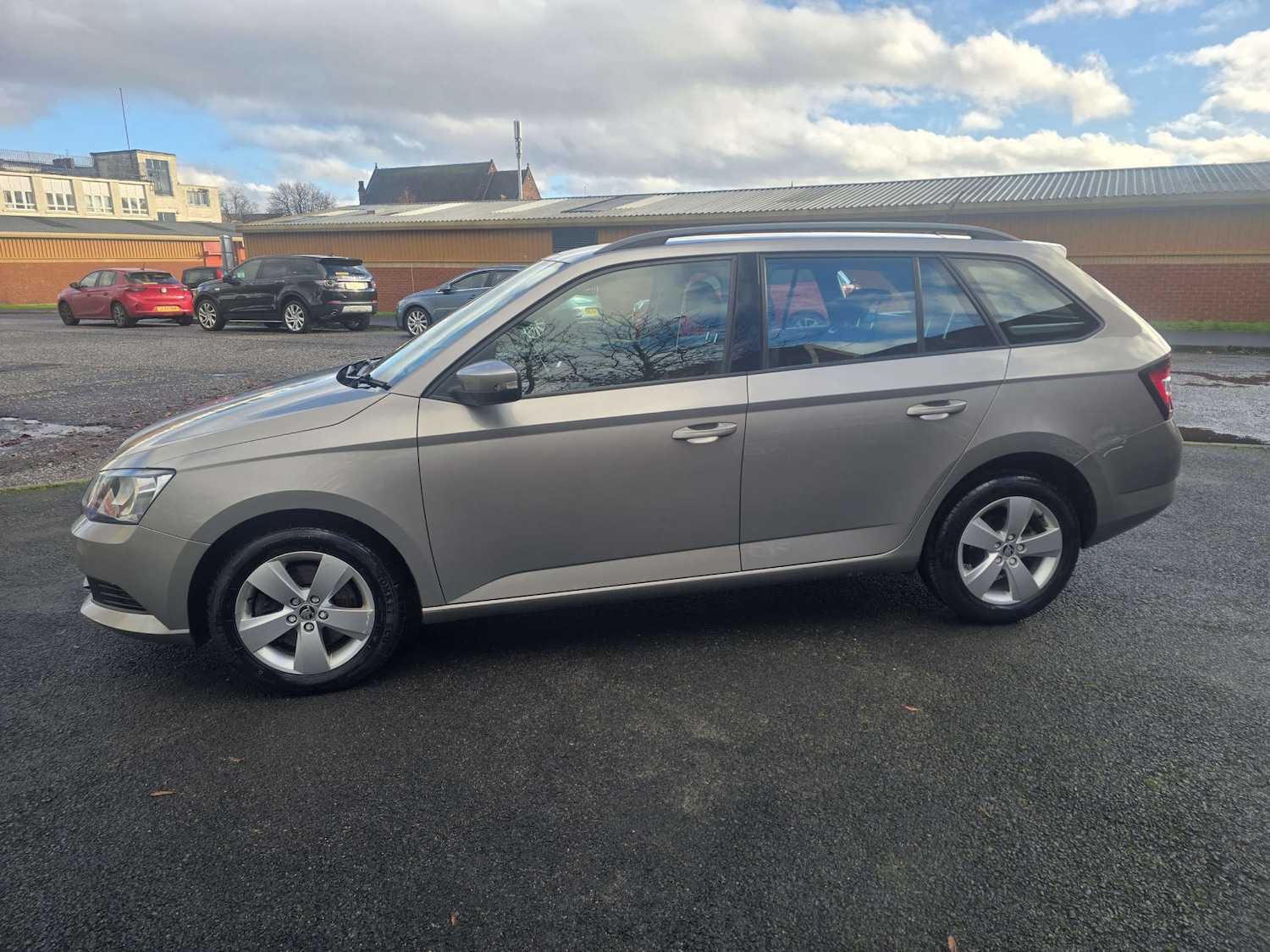 Used Skoda Fabia 2018 for sale - 76533570: Photo 28