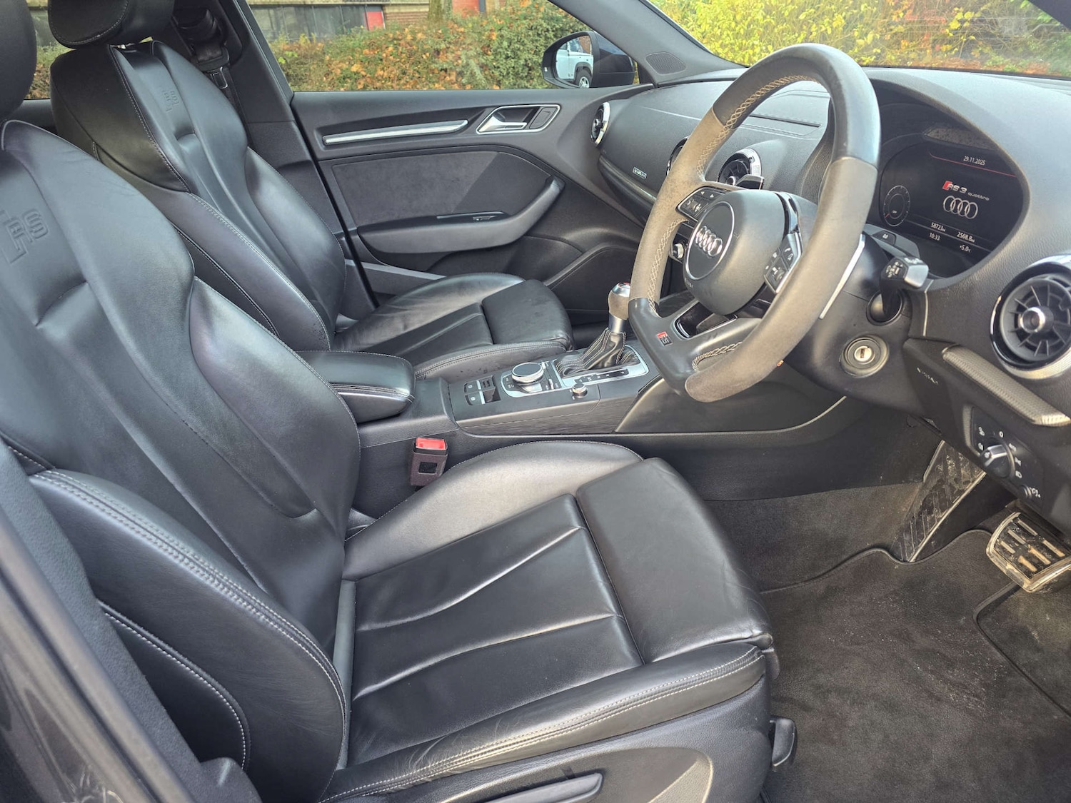 Used Audi RS3 2018 for sale - 76748556: Photo 54