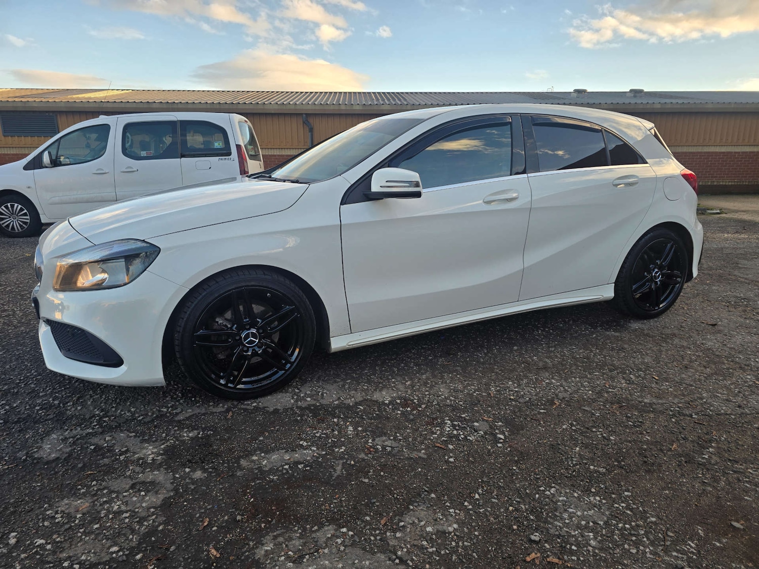 Used Mercedes-Benz A-Class 2016 for sale - 76686711: Photo 27