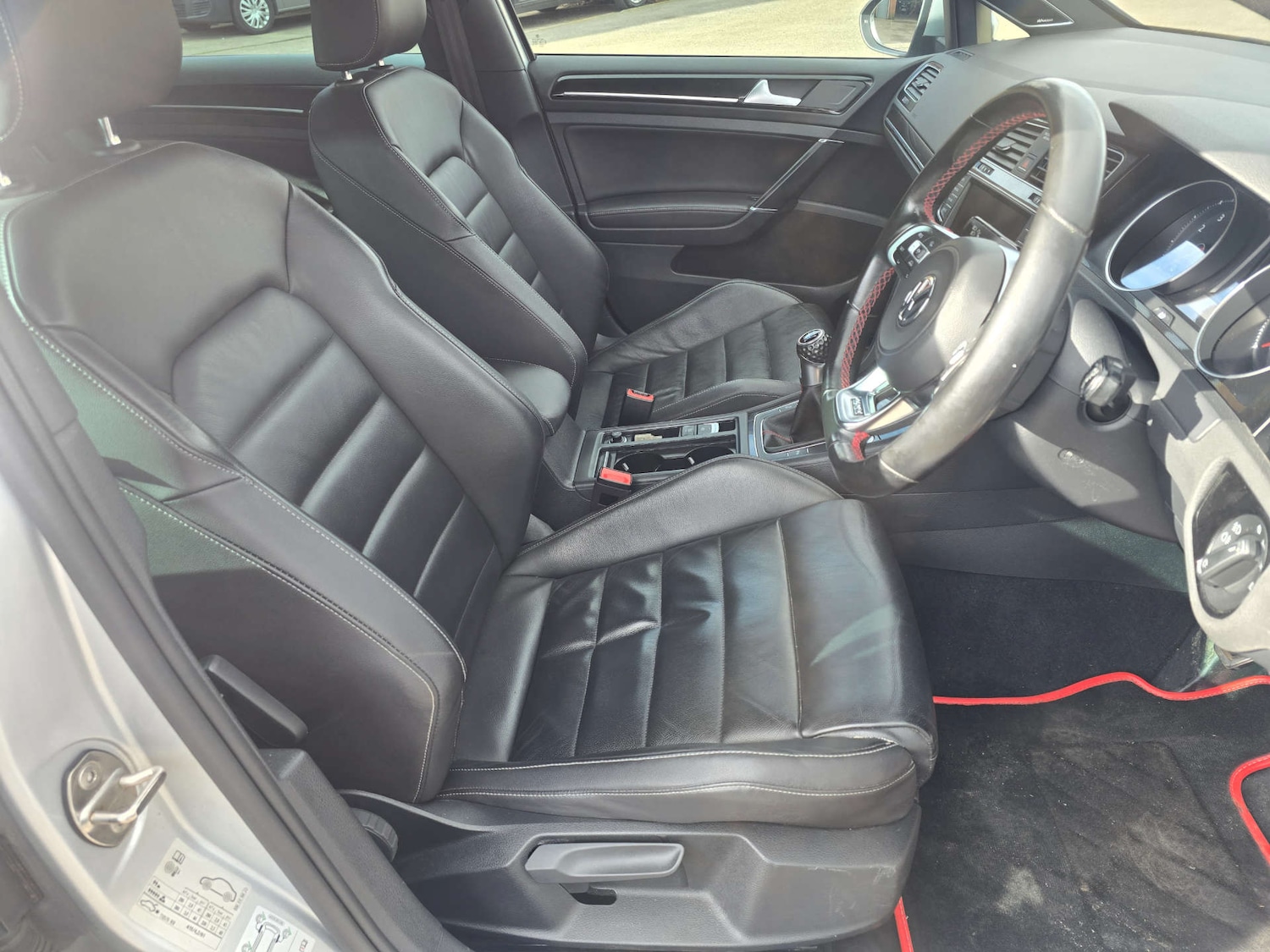 Used Volkswagen Golf 2016 for sale - 77797716: Photo 11