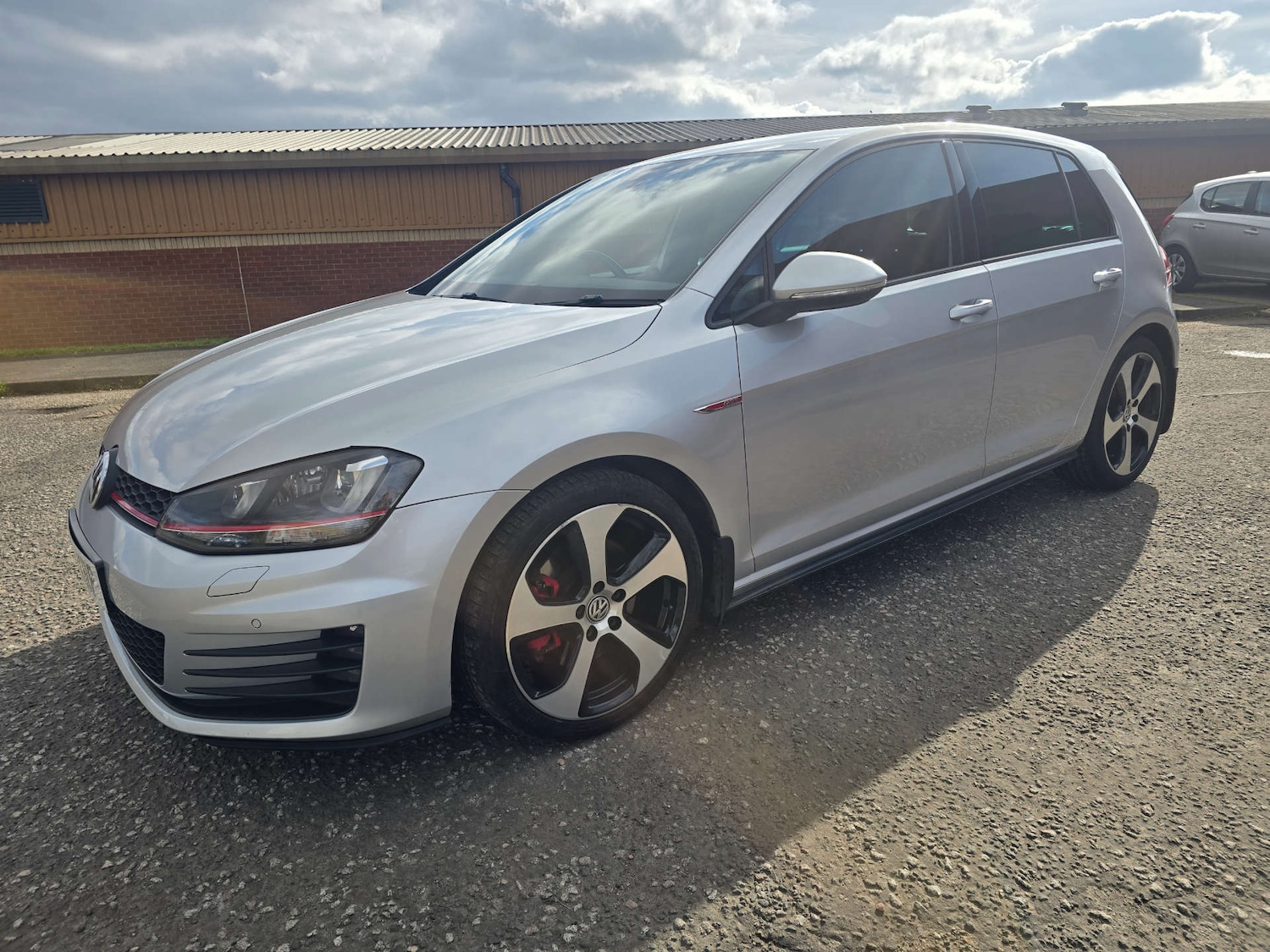 Used Volkswagen Golf 2016 for sale - 77797716: Photo 27