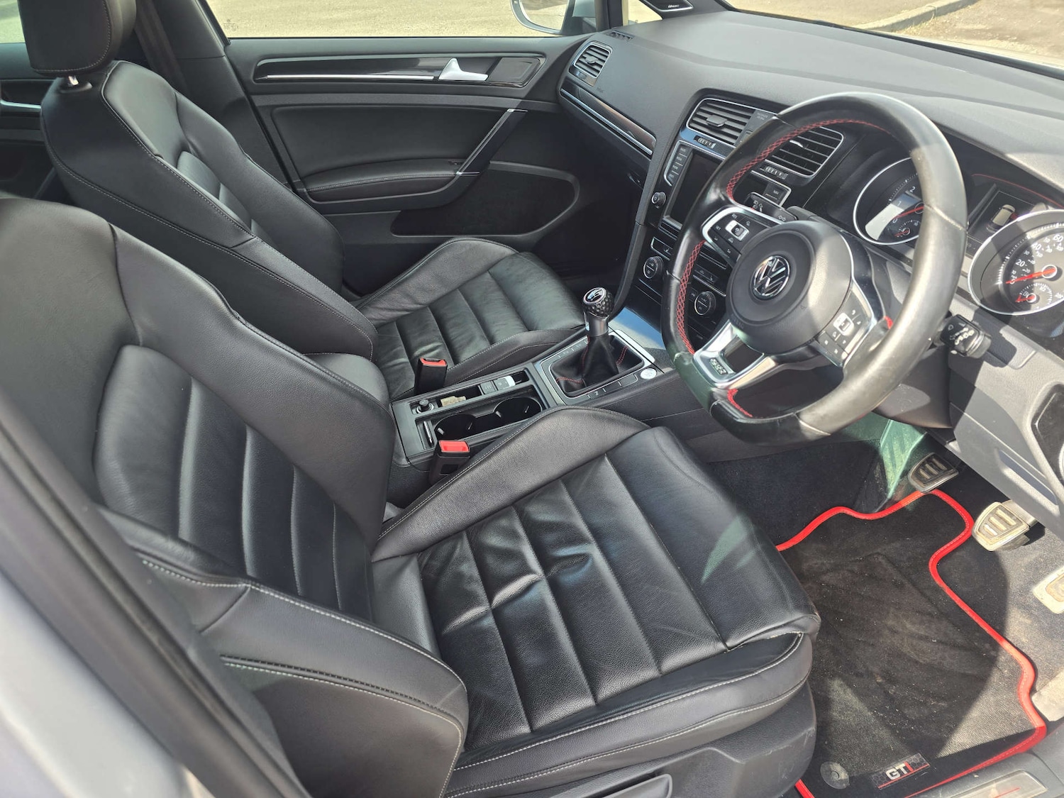 Used Volkswagen Golf 2016 for sale - 77797716: Photo 49