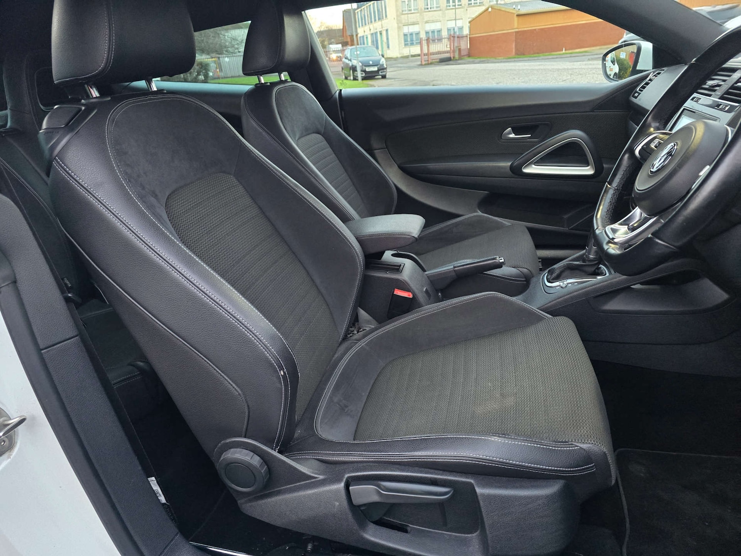 Used Volkswagen Scirocco 2017 for sale - 76751462: Photo 31