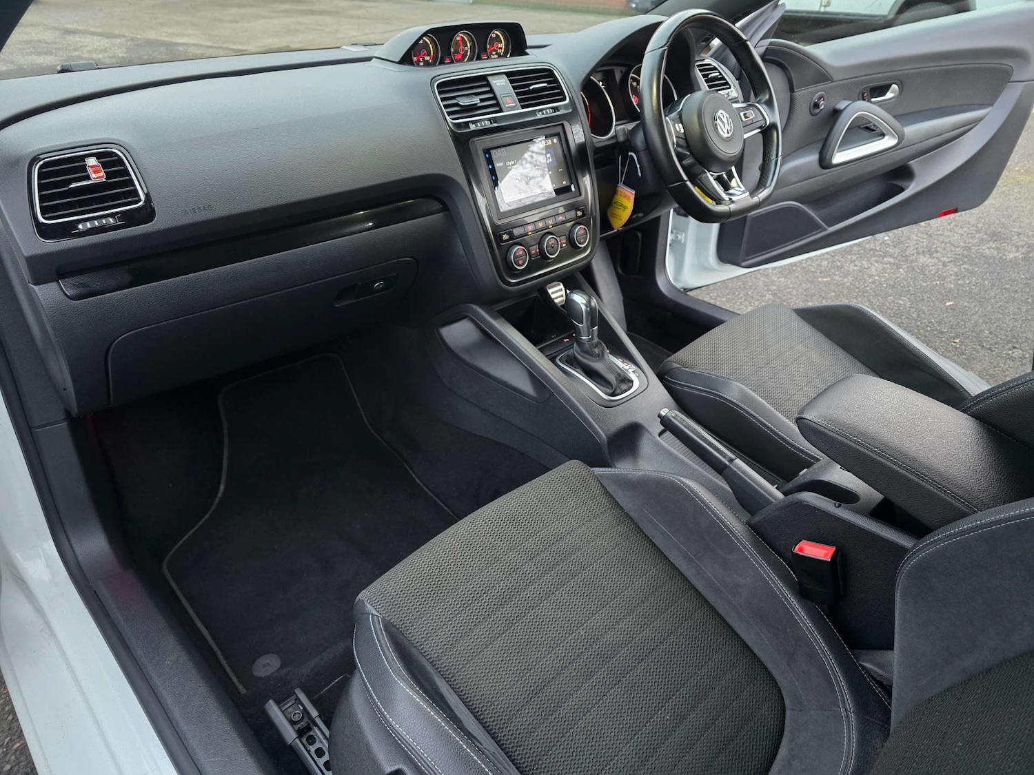 Used Volkswagen Scirocco 2017 for sale - 76751462: Photo 37