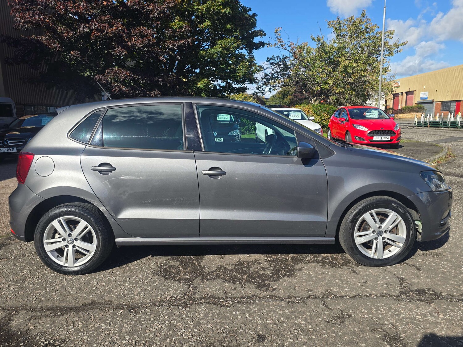 Used Volkswagen Polo 2016 for sale - 76097689: Photo 35