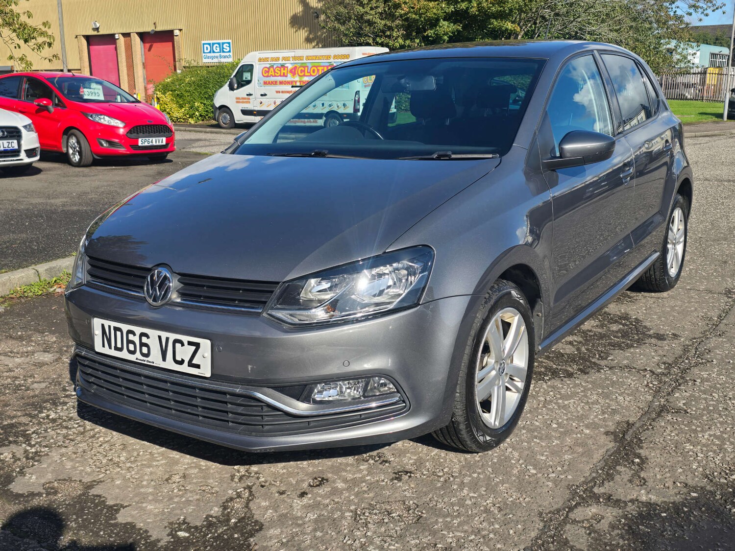 Used Volkswagen Polo 2016 for sale - 76097689: Photo 5