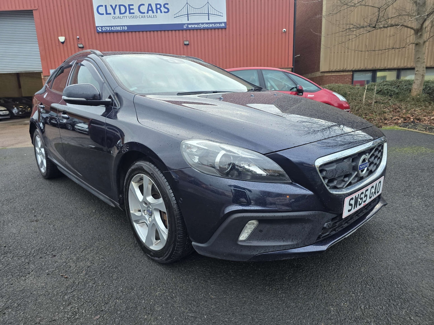 Used Volvo V40 2015 for sale - 77299343: Photo 1