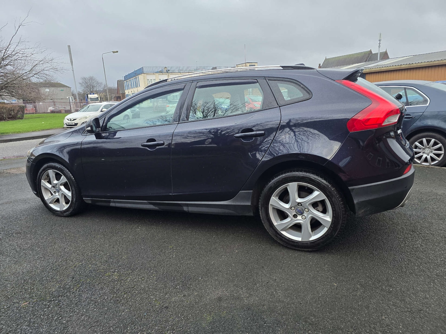 Used Volvo V40 2015 for sale - 77299343: Photo 30