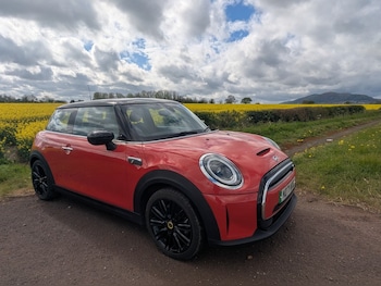 Used MINI Hatch 2021 for sale - 78424052: Photo